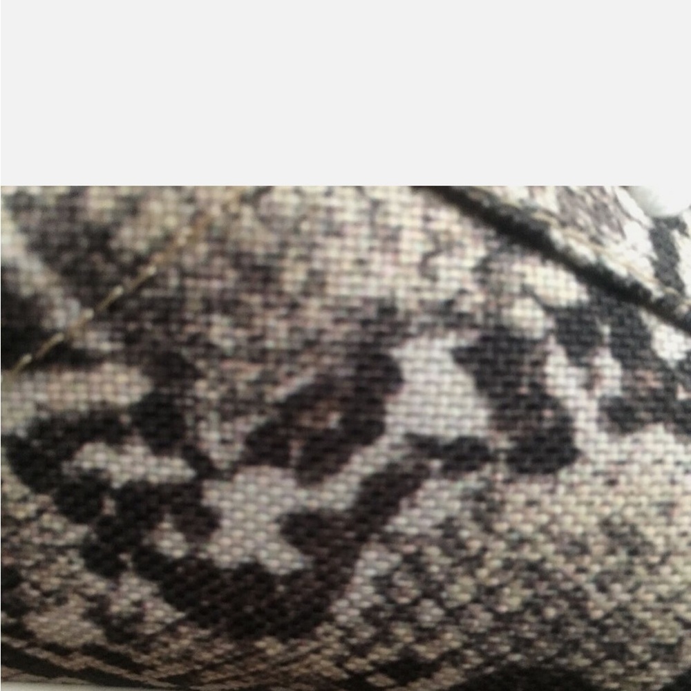 Steve Madden Women's Vonn Python Animal Print Sne… - image 4